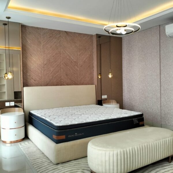 Set Kamar Tidur